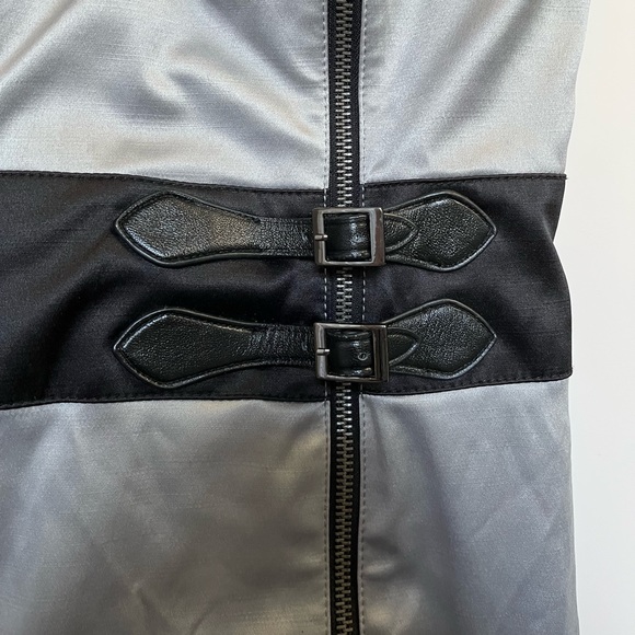 BEBE STRAPLESS DRESS - Picture 2 of 4